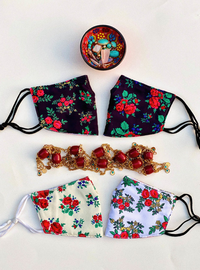 Black Gul Shin (Blue Flower)