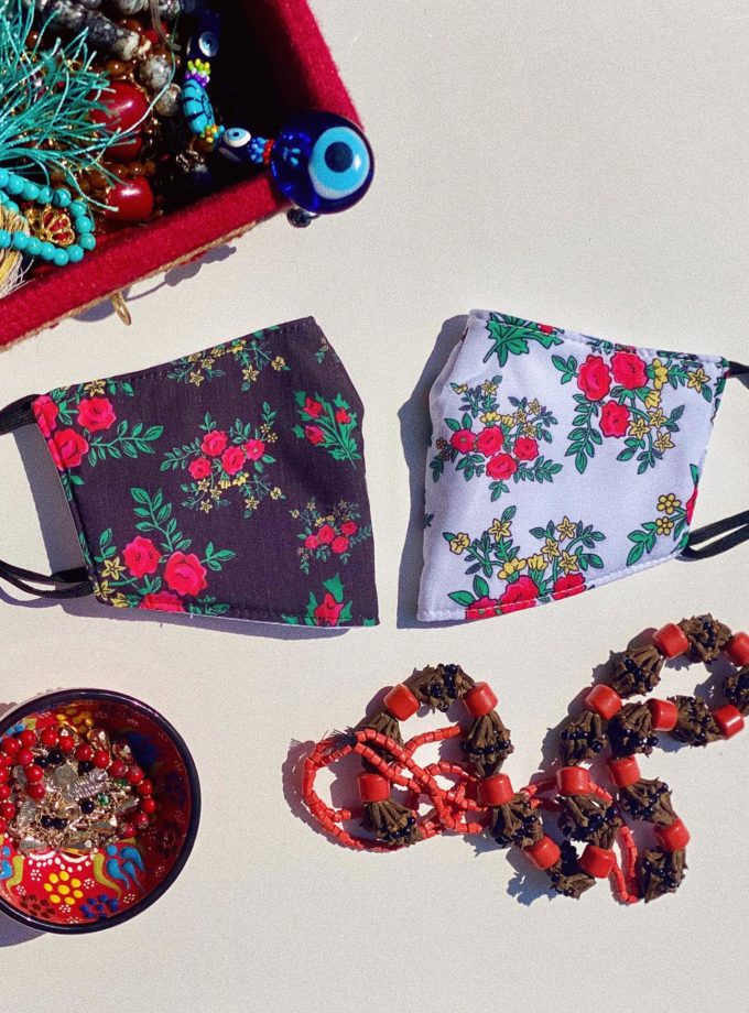 White Gul Zerd (Yellow Flower)